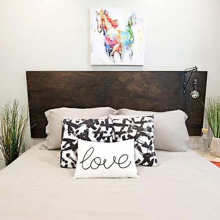 The Kozy Urban Dallas Flat Extérieur photo