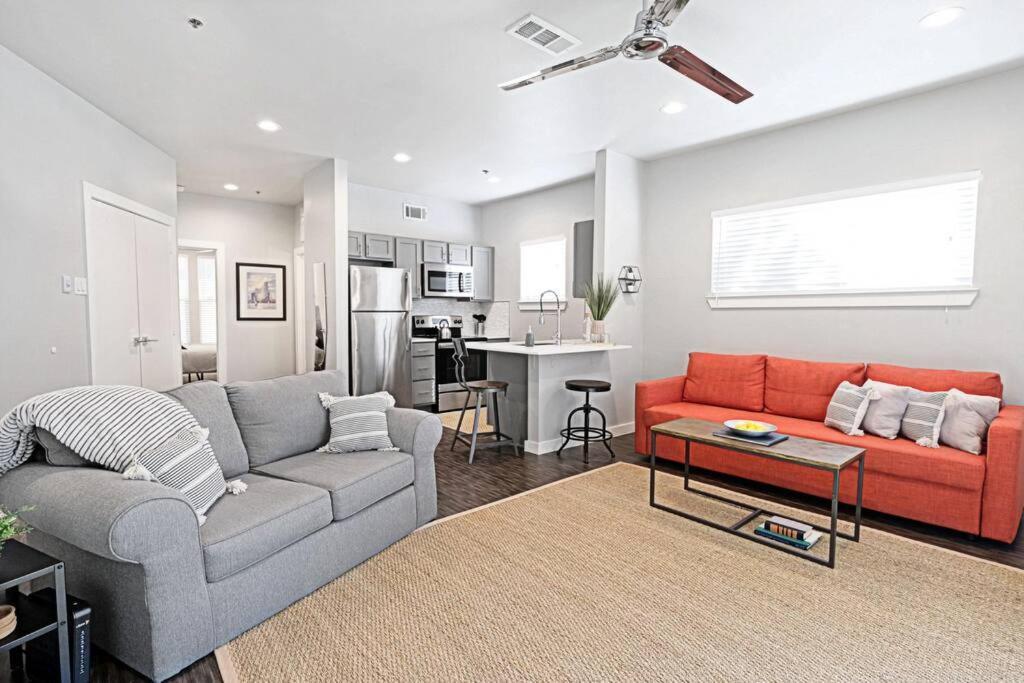 The Kozy Urban Dallas Flat Extérieur photo